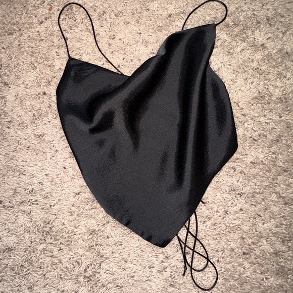 Princess Polly JULIA TOP BLACK - Picture 5 of 11